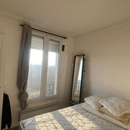 Appartement Ensoleille, Central Et Tout Equipe Avec Vue Tour Eiffel Et Pantheon 巴黎 外观 照片